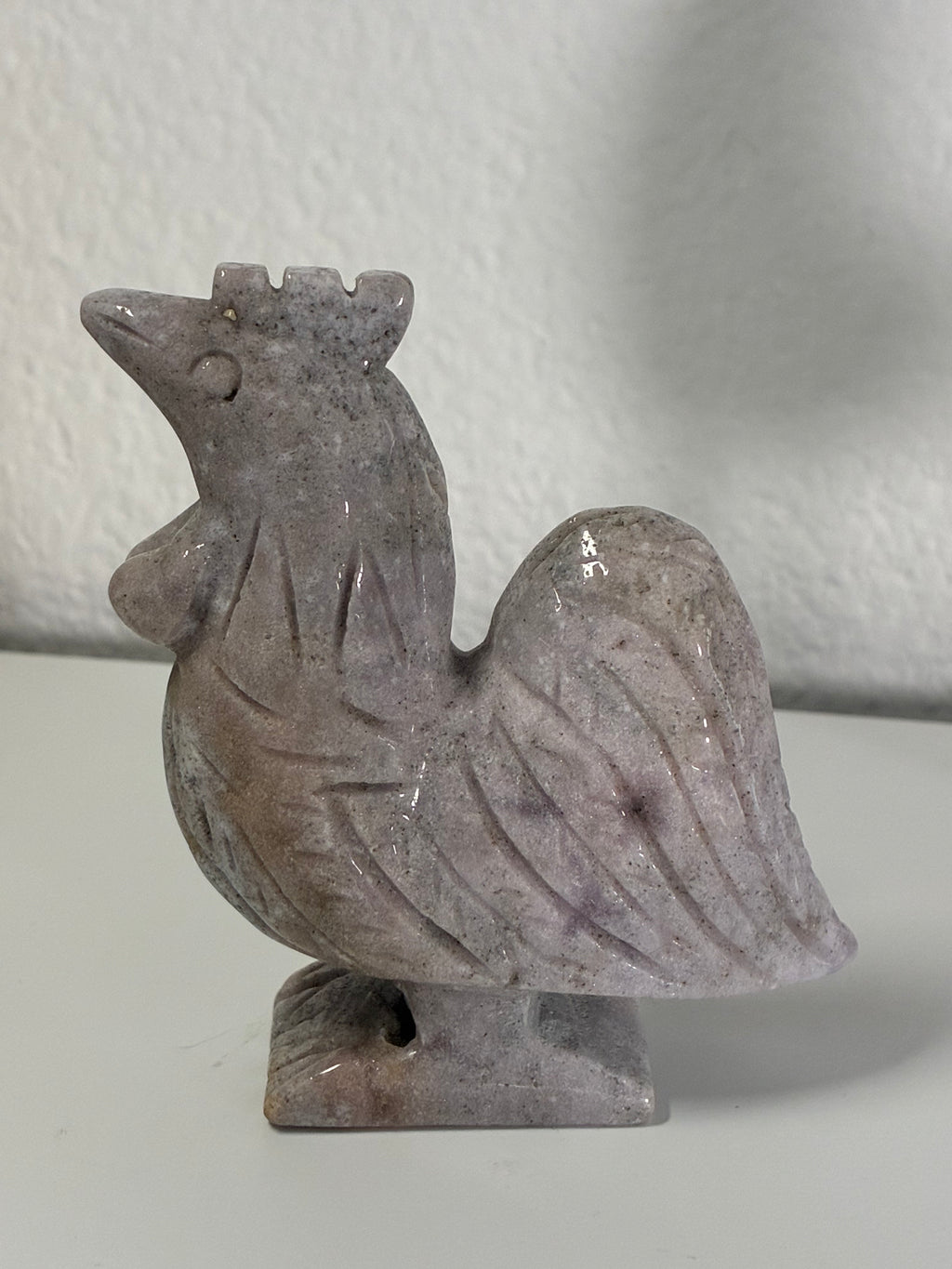 Pink Amethyst Rooster 𐦖 Animal Carving