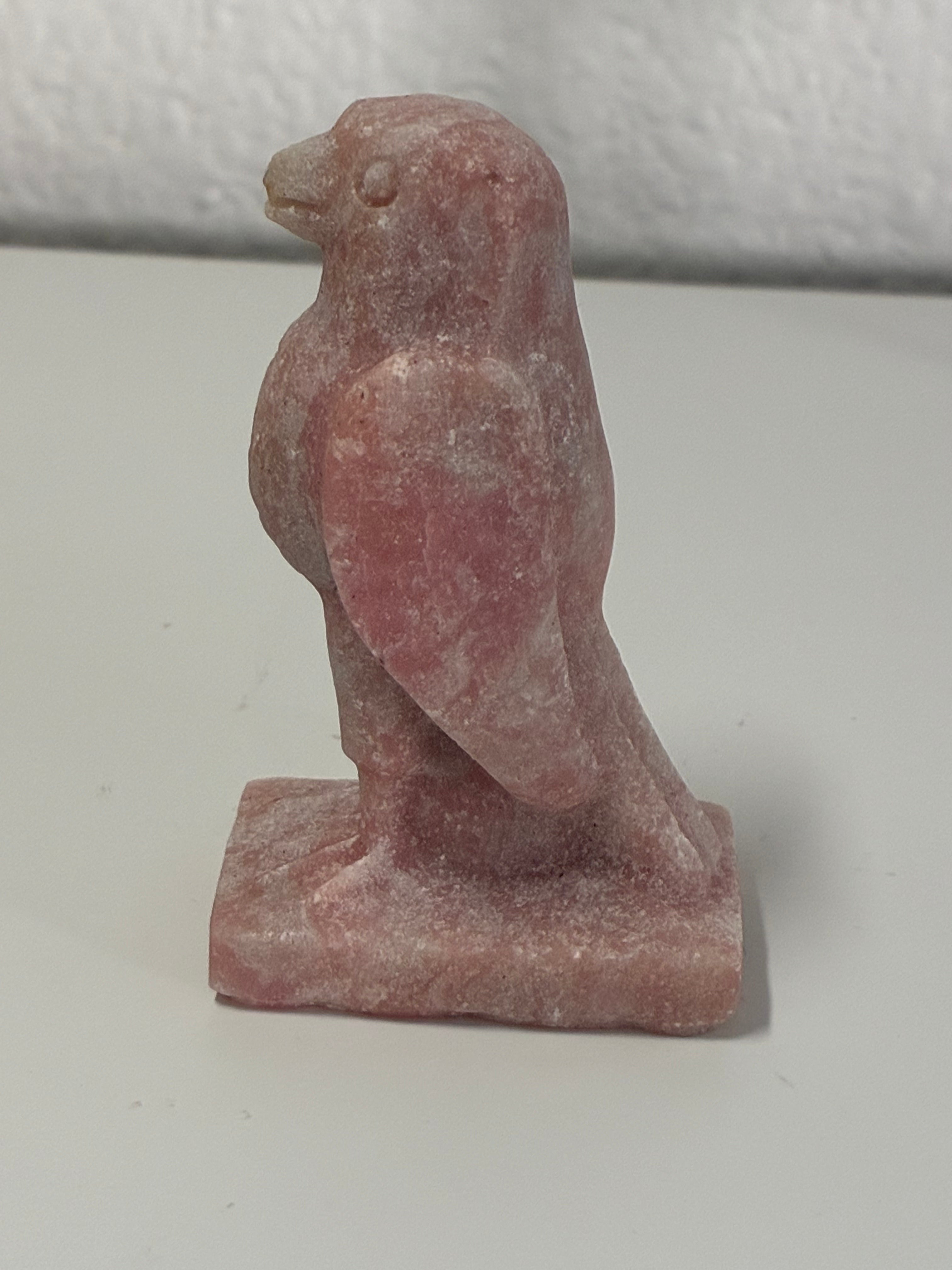 Pink Opal Bird 𐦖 Animal Carving